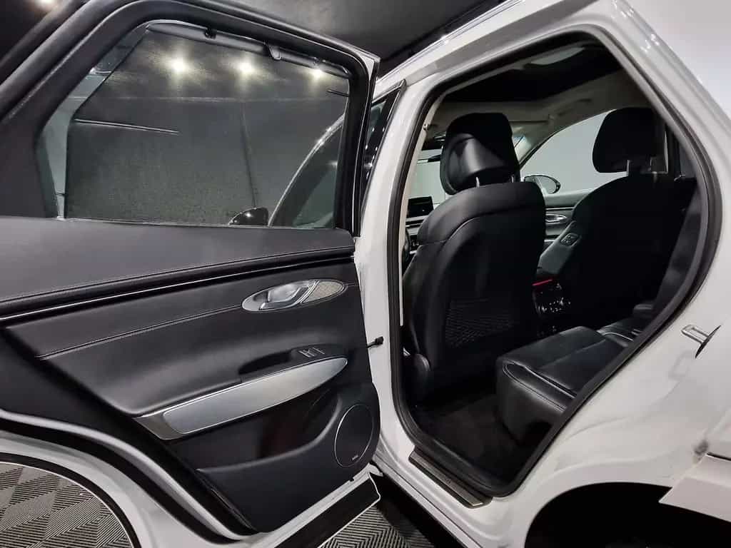 Genesis GV70 2.2 CRDI Luxury 4WD|PANO|5 *JAHRE*GARANTIE 11/2022-photo-8