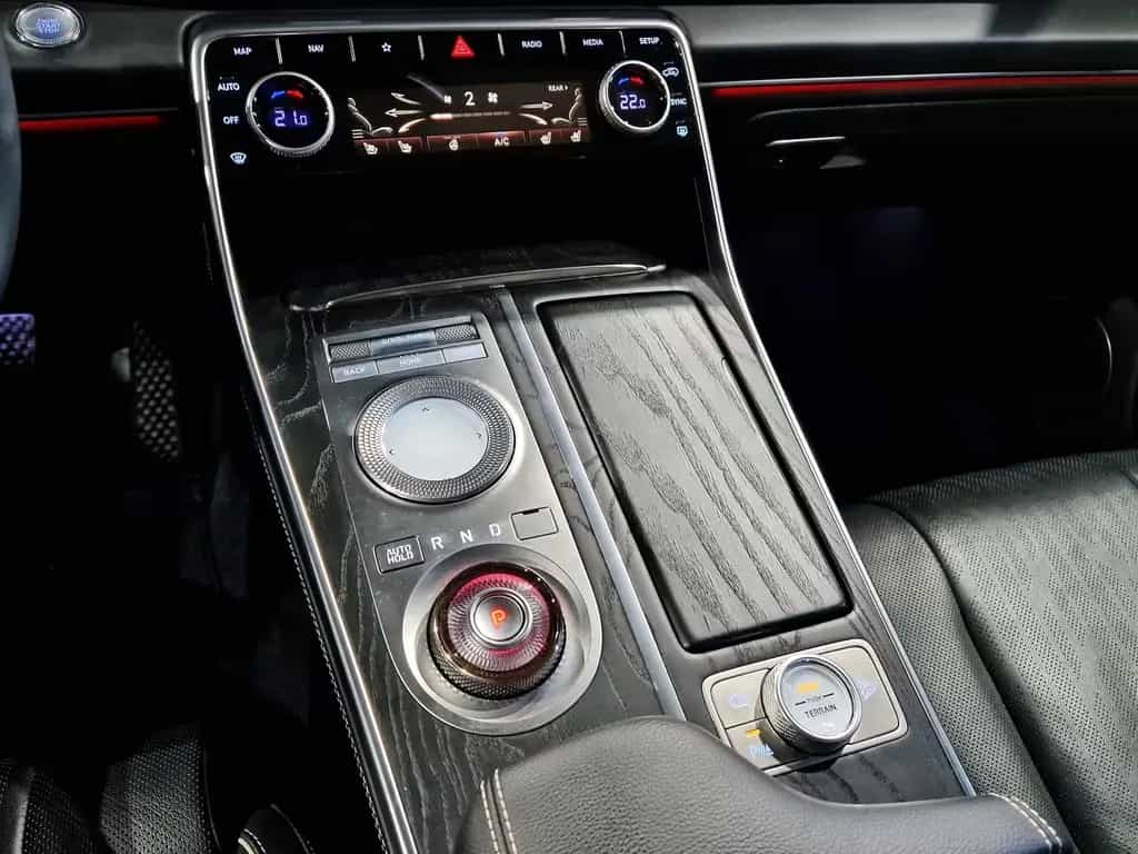 Genesis GV80 3.0 CRDI Luxury Plus 4WD|5 JAHRE GARANTIE| 01/2023-photo-21