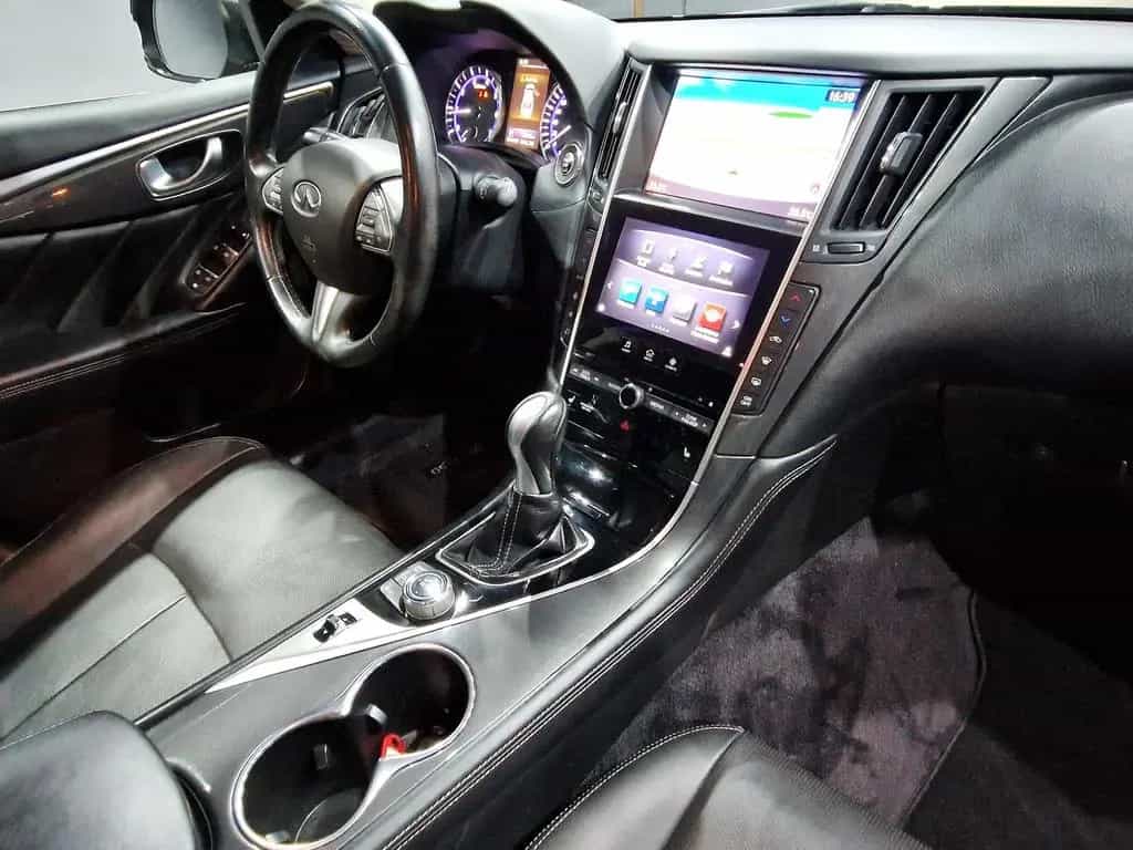 Infiniti Q50 2.2 Premium Tech |AUTOM|LEDER|NAVI|LED| 08/2018-photo-11
