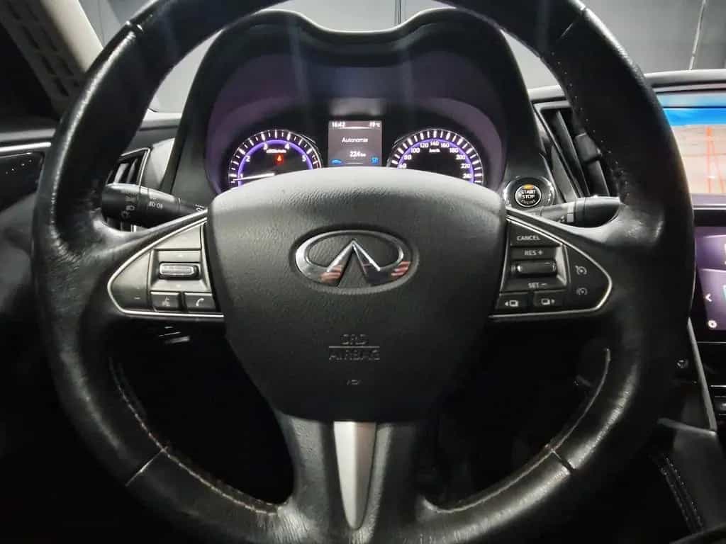 Infiniti Q50 2.2 Premium Tech |AUTOM|LEDER|NAVI|LED| 08/2018-photo-12