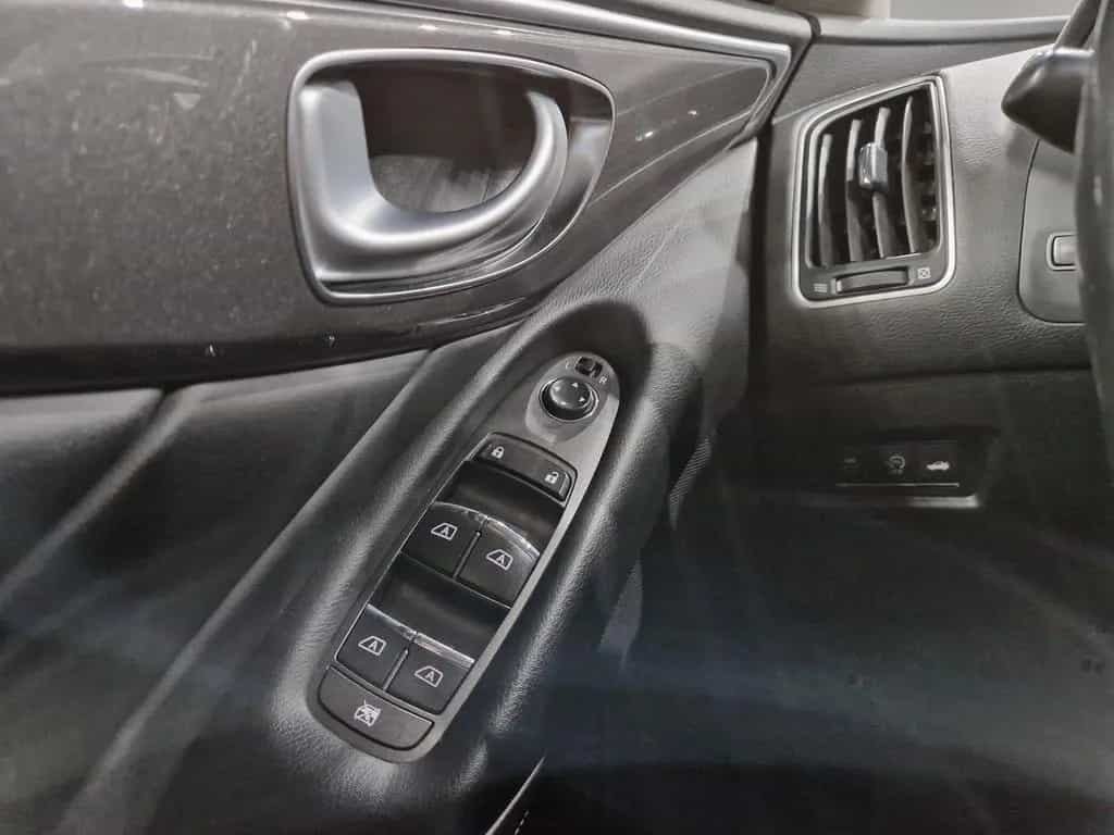 Infiniti Q50 2.2 Premium Tech |AUTOM|LEDER|NAVI|LED| 08/2018-photo-19