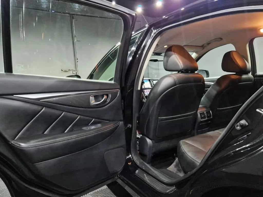 Infiniti Q50 2.2 Premium Tech |AUTOM|LEDER|NAVI|LED| 08/2018-photo-7