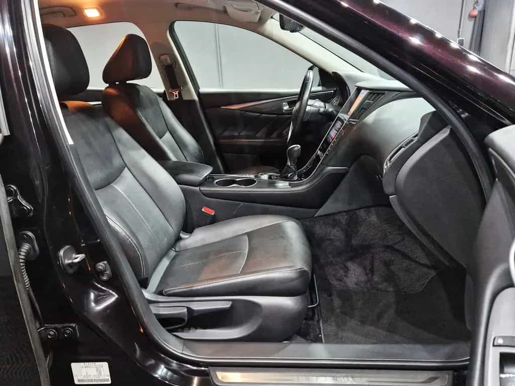 Infiniti Q50 2.2 Premium Tech |AUTOM|LEDER|NAVI|LED| 08/2018-photo-9