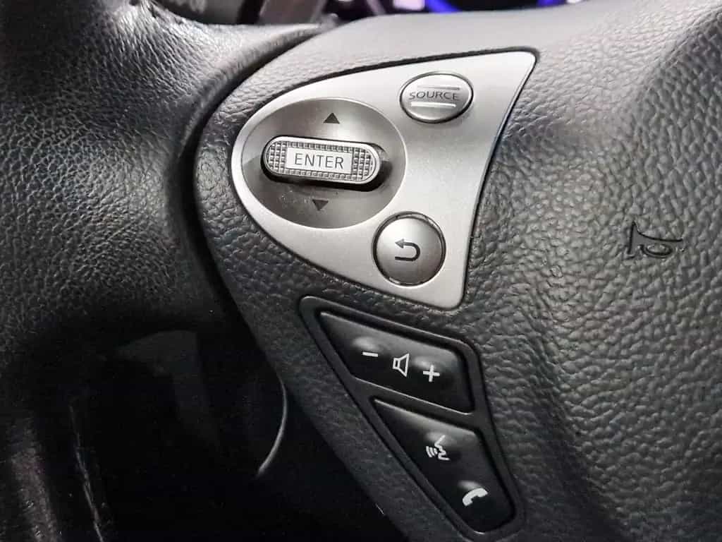Infiniti QX70 3.7 S|AUTOM|LEDER|E-GSHD|NAVI|XENON|21 ZOLL 03/2018-photo-20