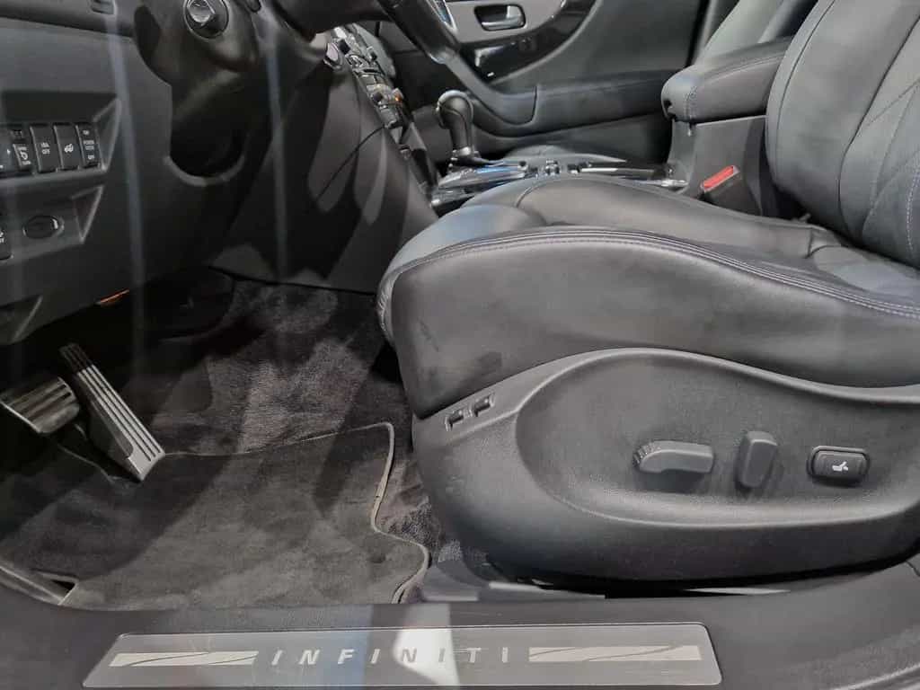 Infiniti QX70 3.7 S|AUTOM|LEDER|E-GSHD|NAVI|XENON|21 ZOLL 03/2018-photo-22