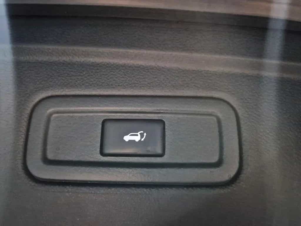 Infiniti QX70 3.7 S|AUTOM|LEDER|E-GSHD|NAVI|XENON|21 ZOLL 03/2018-photo-24