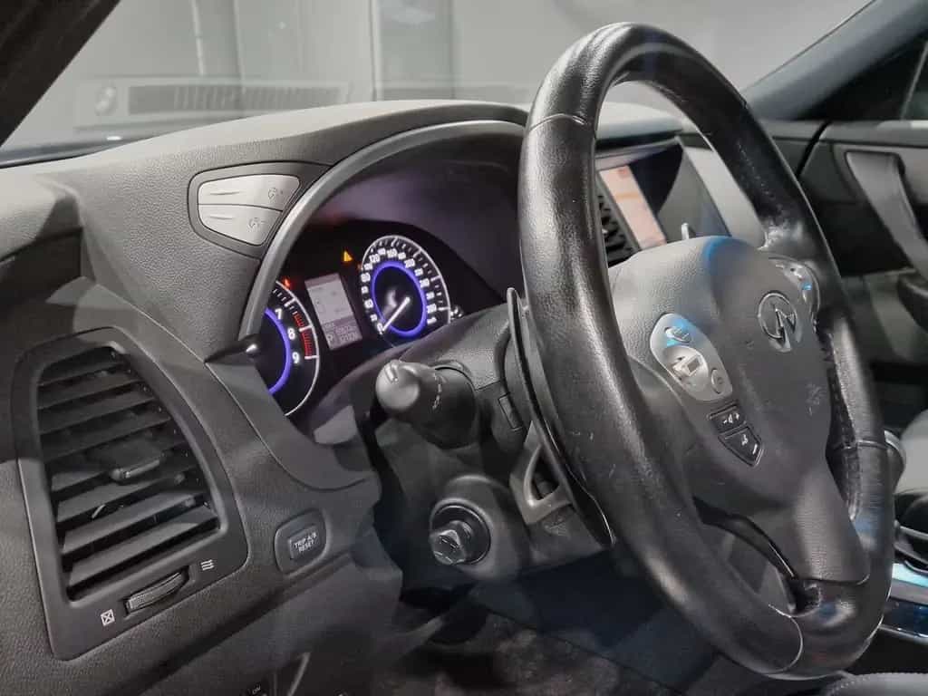 Infiniti QX70 3.7 S|AUTOM|LEDER|E-GSHD|NAVI|XENON|21 ZOLL 03/2018-photo-7