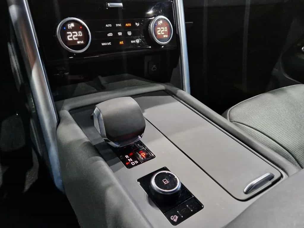 Land Rover Discovery 5 R-Dynamic D300 AWD|PANO|7 SITZER|LED 03/2021-photo-23