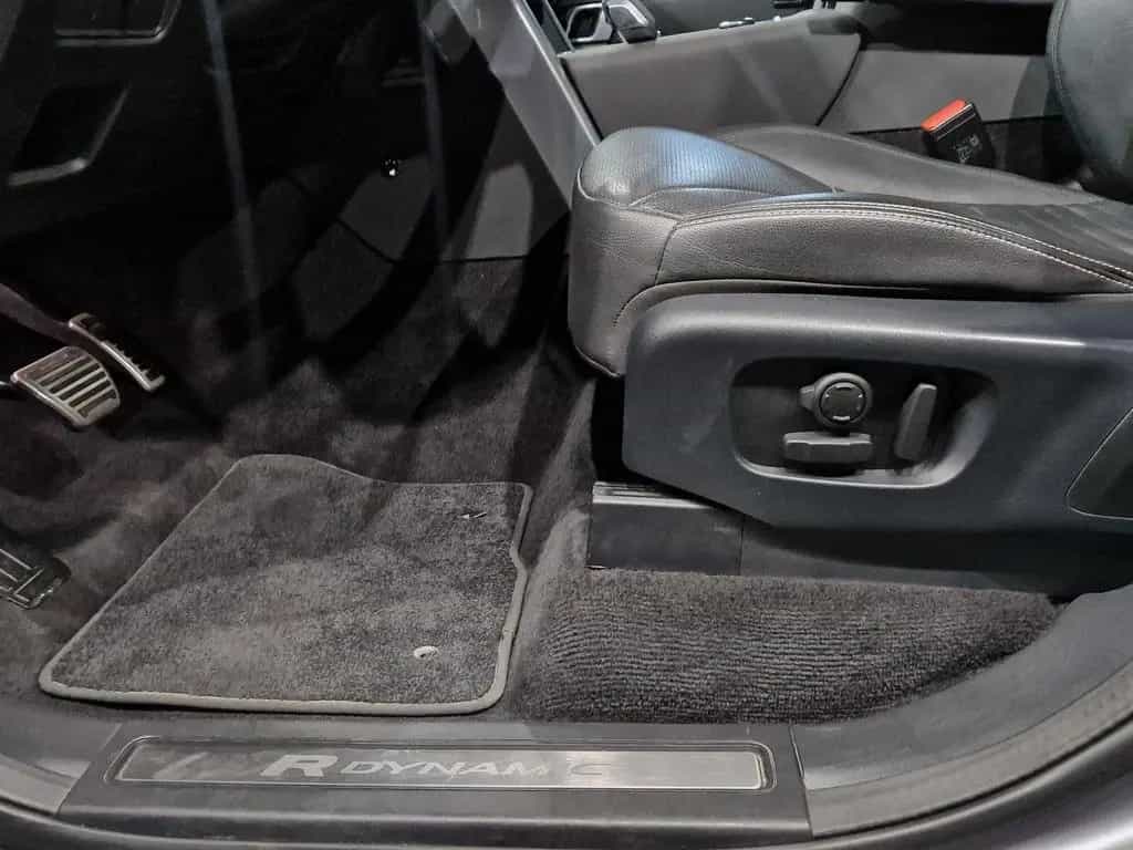 Land Rover Discovery 5 R-Dynamic D300 AWD|PANO|7 SITZER|LED 03/2021-photo-27