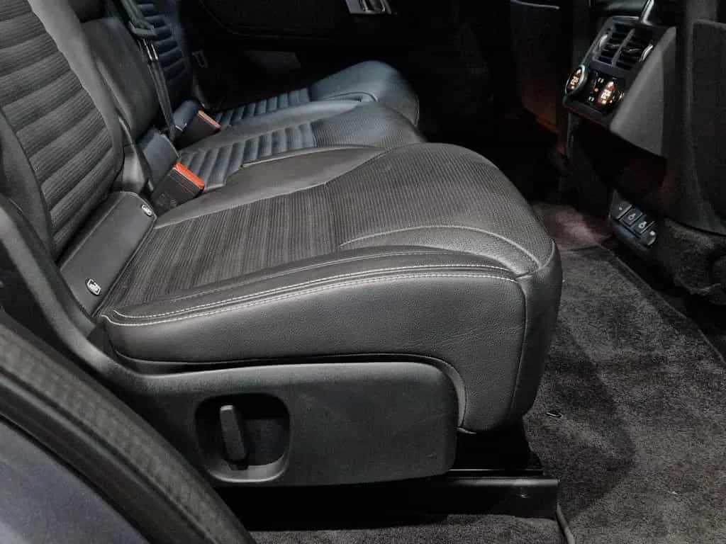 Land Rover Discovery 5 R-Dynamic D300 AWD|PANO|7 SITZER|LED 03/2021-photo-31