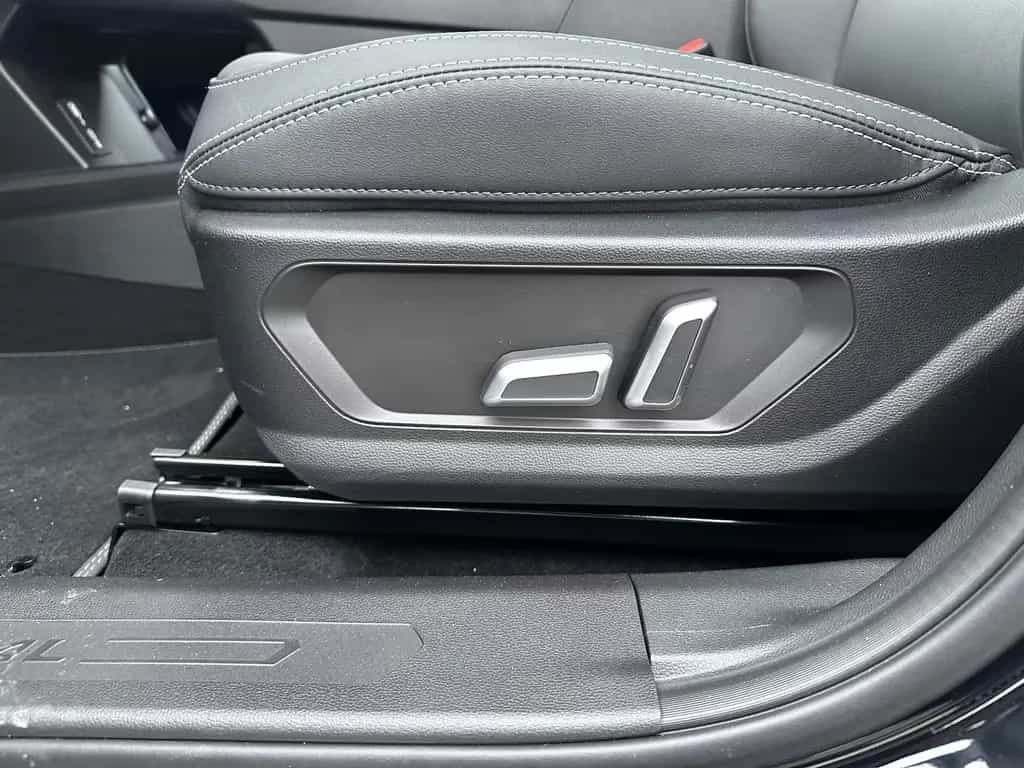 GWM HAVAL Jolion Pro Premium / Sitzheizung/Panorama 03/2026-photo-18