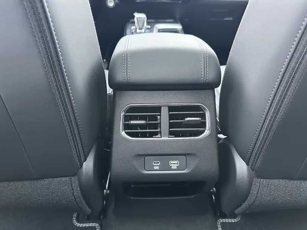 GWM HAVAL Jolion Pro Premium / Sitzheizung/Panorama 03/2026-photo-31