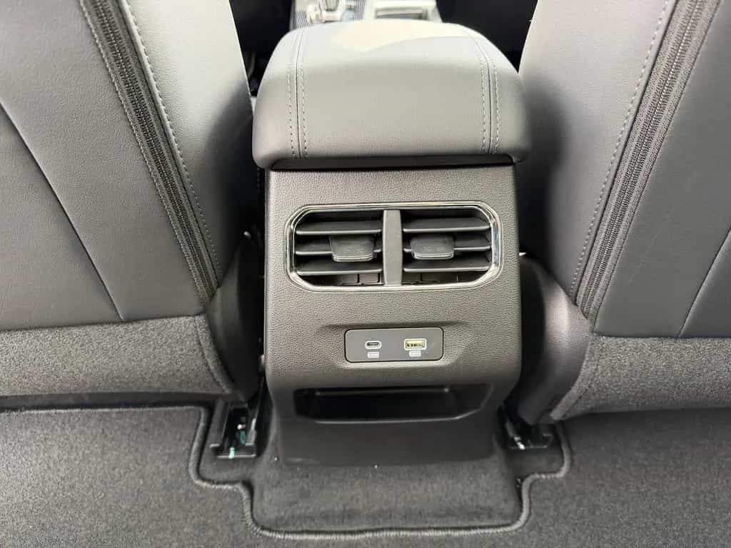GWM Haval Jolion Pro LUXURY 1.5 Turbo / Sitzheizung null-photo-29