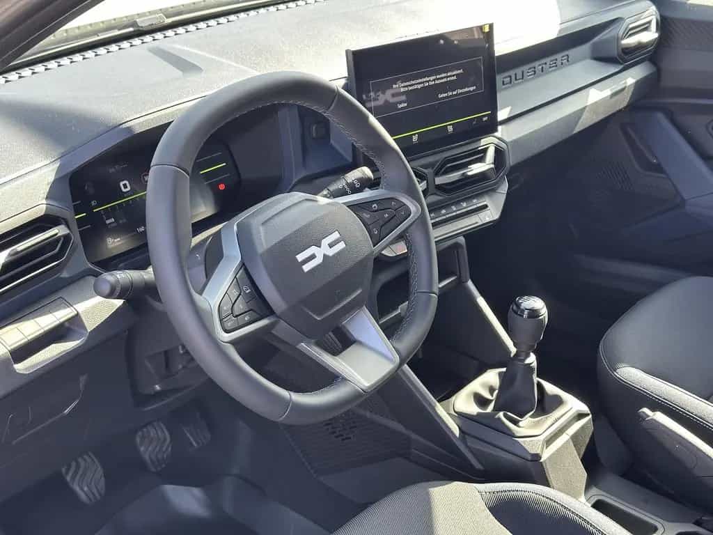 Dacia Duster Deutsch TCe 130 Expression / SitzH / RFK 03/2025-photo-11
