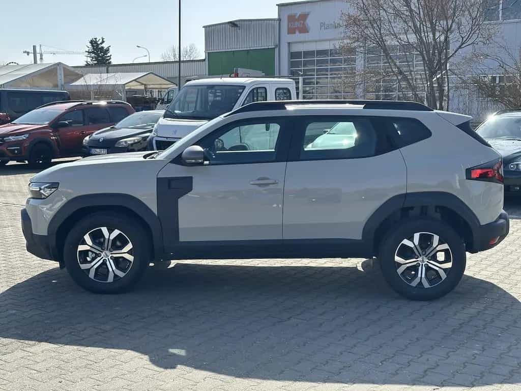 Dacia Duster Deutsch TCe 130 Expression / SitzH / RFK 03/2025-photo-4