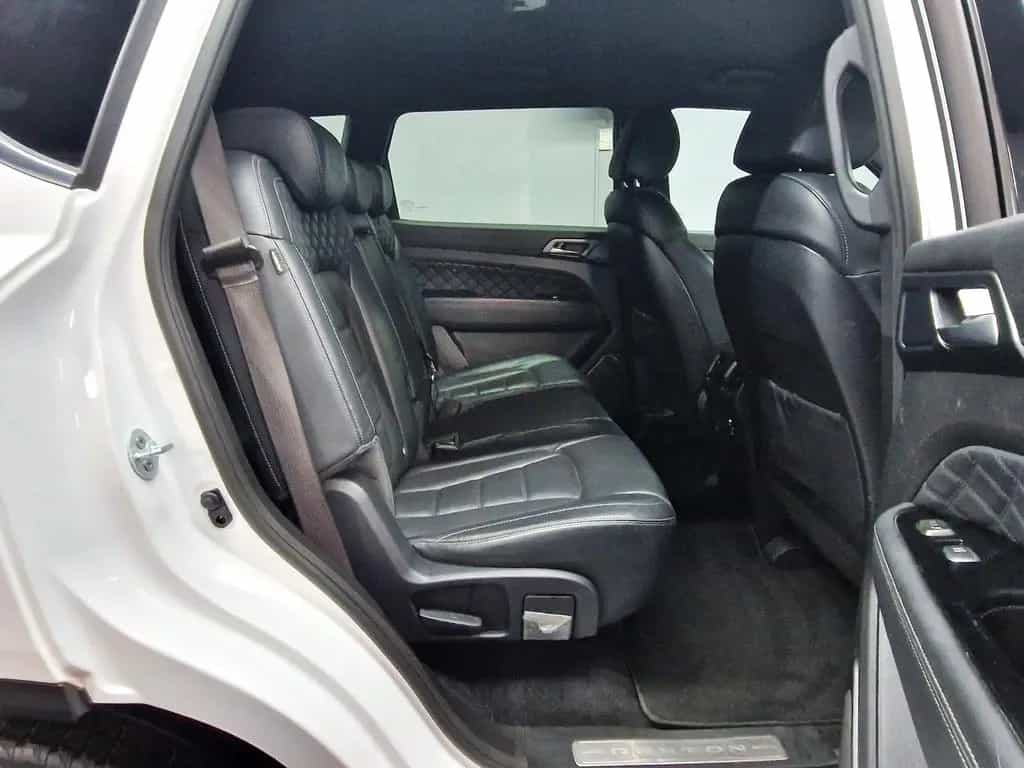 Ssangyong REXTON NOBLESSE 2.2 4WD|7SITZE|LEDER|AUTOM|LED|N 11/2019-photo-9