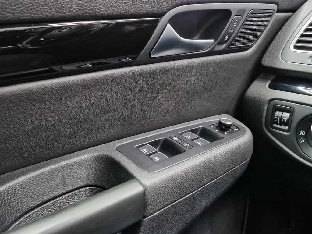 Volkswagen Sharan HIGHLINE BTM|BEHINDERTENGERECHT|AUTOM|LED 11/2018-photo-29