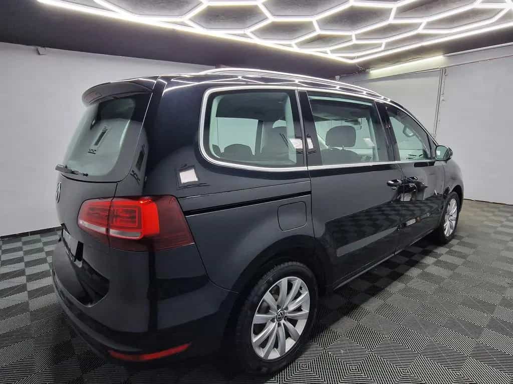 Volkswagen Sharan HIGHLINE BTM|BIXENON|AUTOM|LEDER 11/2018-photo-3
