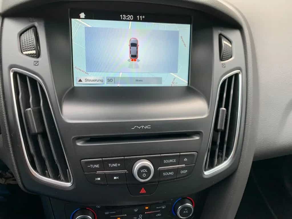 Ford Focus 2.0 ST 09/2018-photo-5