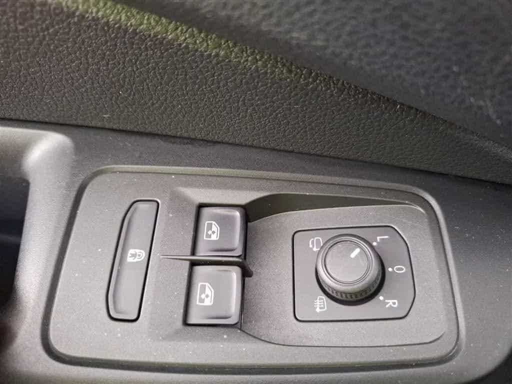Volkswagen Caddy 01/2023-photo-15