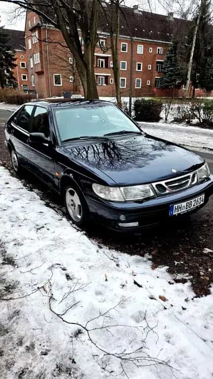 Saab 9-3 2.0i SE Fünftürer SE 02/1999-photo-0