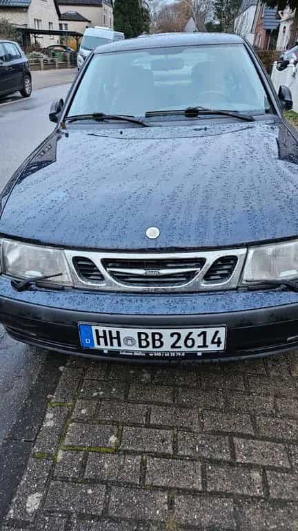 Saab 9-3 2.0i SE Fünftürer SE 02/1999-photo-3