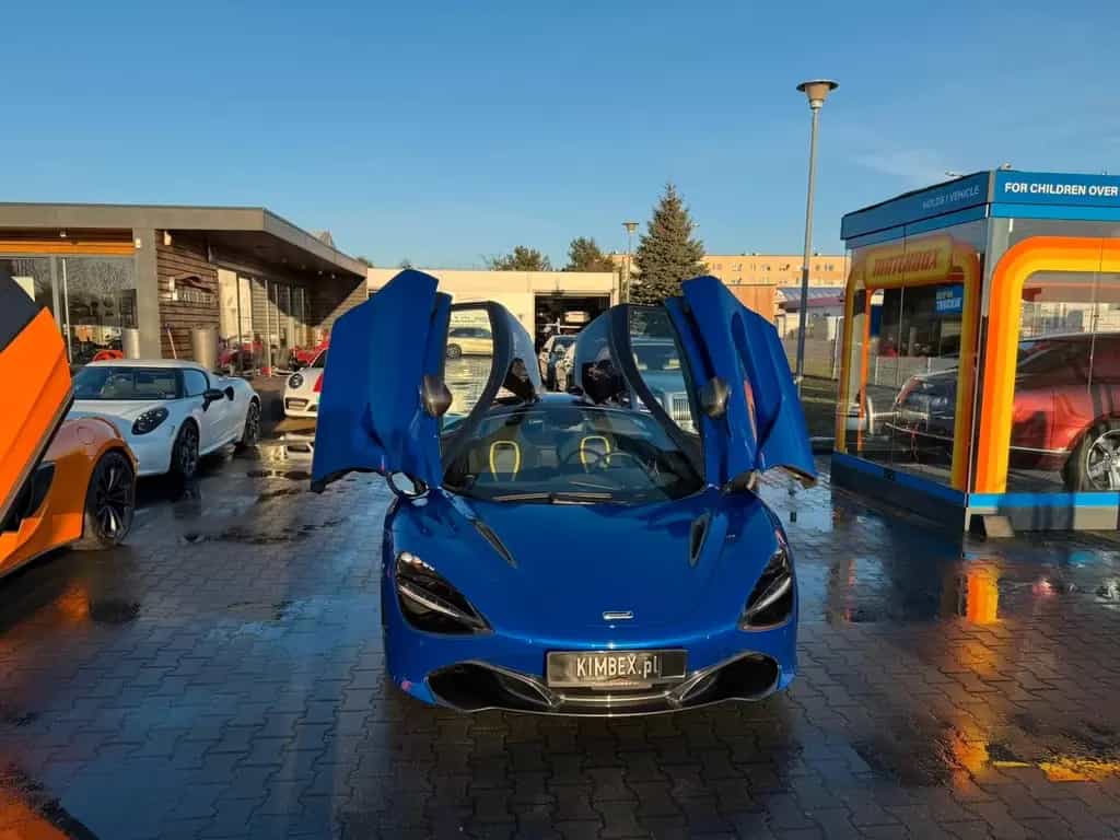 McLaren 720S TOP Zustand 1Hand Carbon B&O Lift Performan 06/2019-photo-37