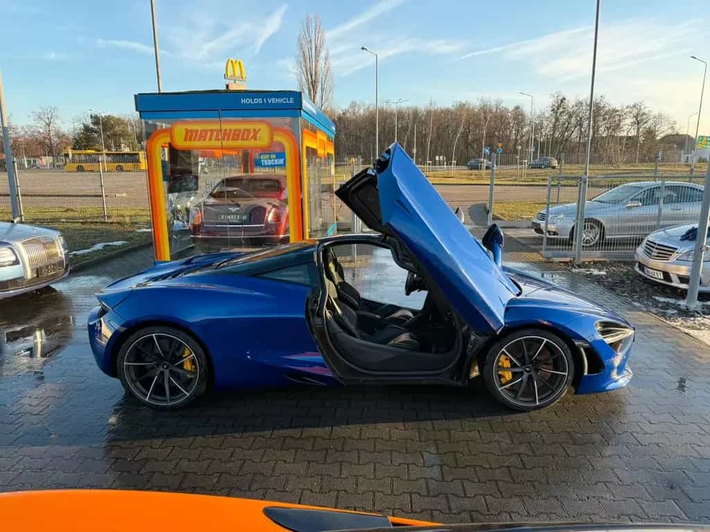 McLaren 720S TOP Zustand 1Hand Carbon B&O Lift Performan 06/2019-photo-45