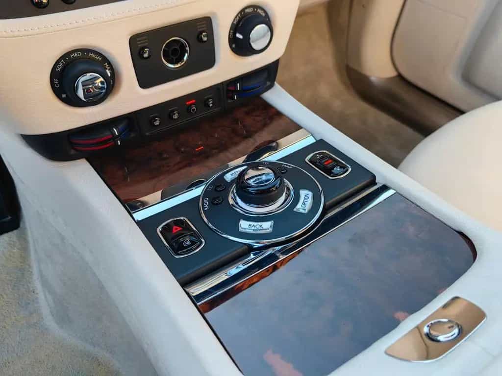 Rolls-Royce Ghost TOP Zustand 1 Hand 2 Tone Lack Voll 34tkm 09/2012-photo-26
