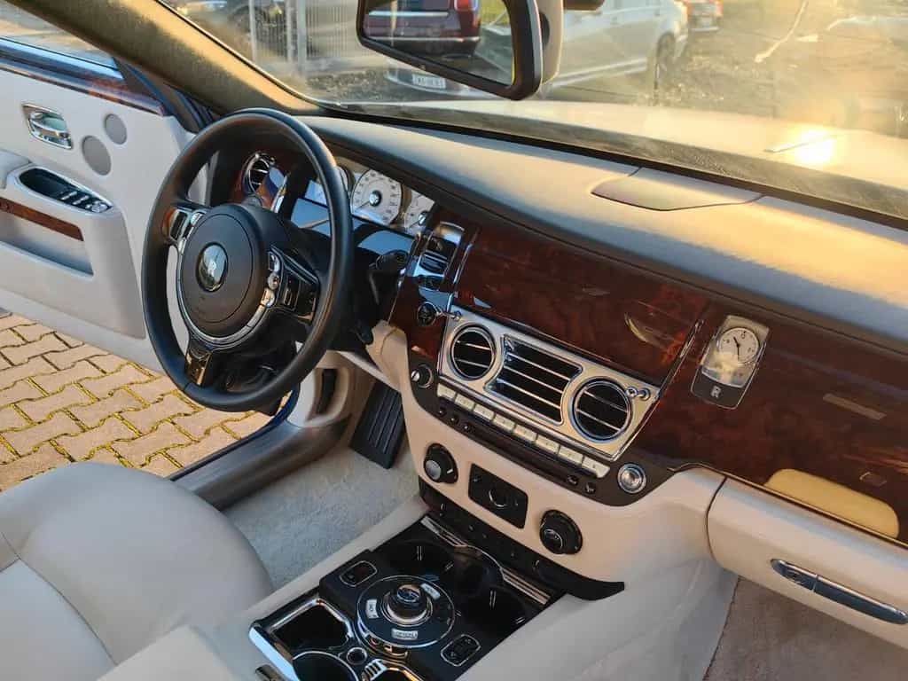 Rolls-Royce Ghost TOP Zustand 1 Hand 2 Tone Lack Voll 34tkm 09/2012-photo-28