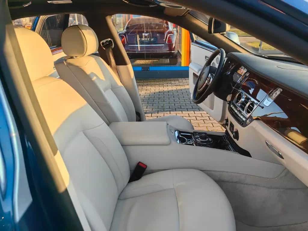 Rolls-Royce Ghost TOP Zustand 1 Hand 2 Tone Lack Voll 34tkm 09/2012-photo-31