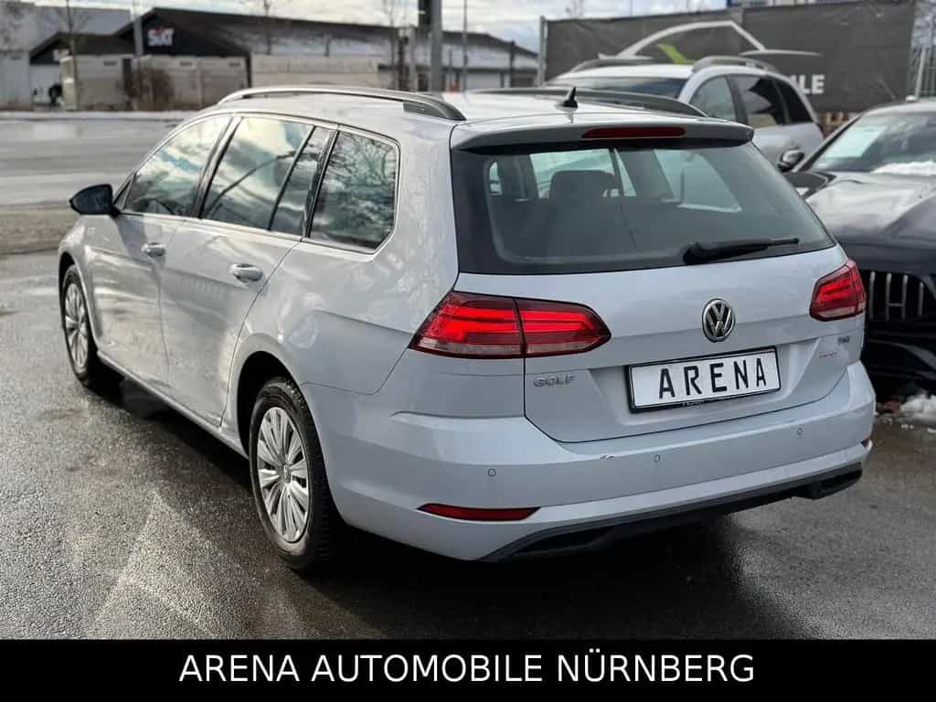Volkswagen Golf VII Variant 1.0 TSI Trendline*Navi*Klima 07/2017-photo-6