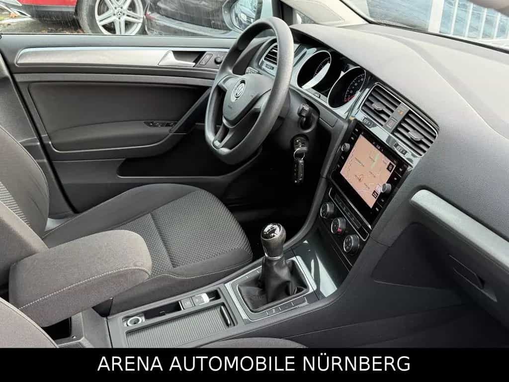 Volkswagen Golf VII Variant 1.0 TSI Trendline*Navi*Klima 07/2017-photo-7