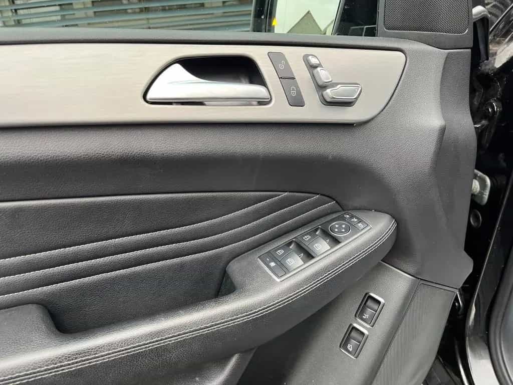 Mercedes-Benz GLE-Class 350 d 4-Matic AMG sDach*AHK*LED*SPUR*E-SITZE 05/2016-photo-22