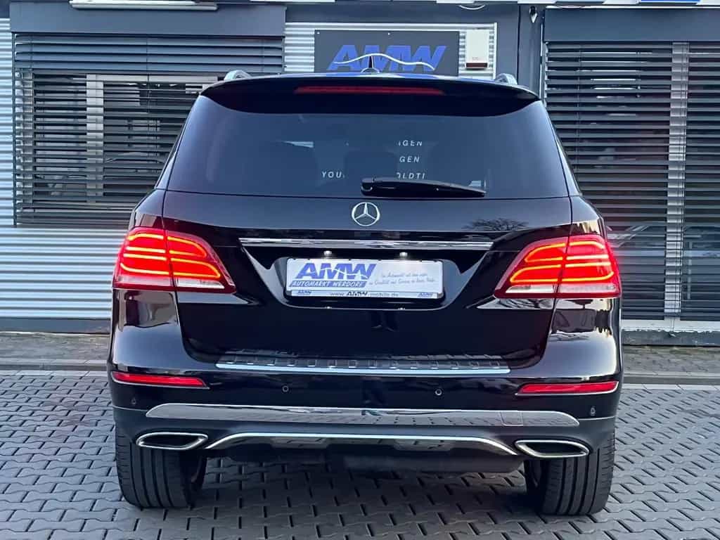 Mercedes-Benz GLE-Class 350 d 4-Matic AMG sDach*AHK*LED*SPUR*E-SITZE 05/2016-photo-5