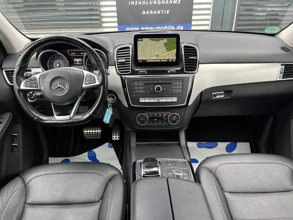 Mercedes-Benz GLE-Class 350 d 4-Matic AMG sDach*AHK*LED*SPUR*E-SITZE 05/2016-photo-6