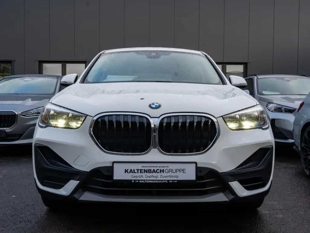 BMW X1 sDrive18i Advantage FACEL. AHK NAVI SHZ PDC 05/2020-photo-2