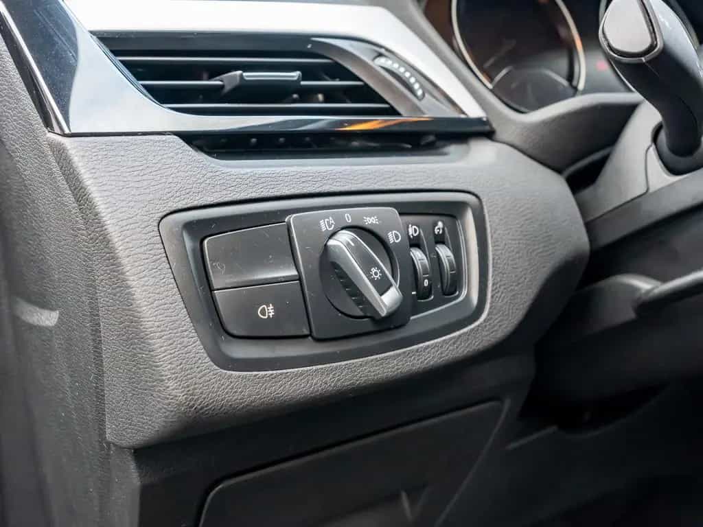 BMW X1 sDrive18i Advantage FACEL. AHK NAVI SHZ PDC 05/2020-photo-20