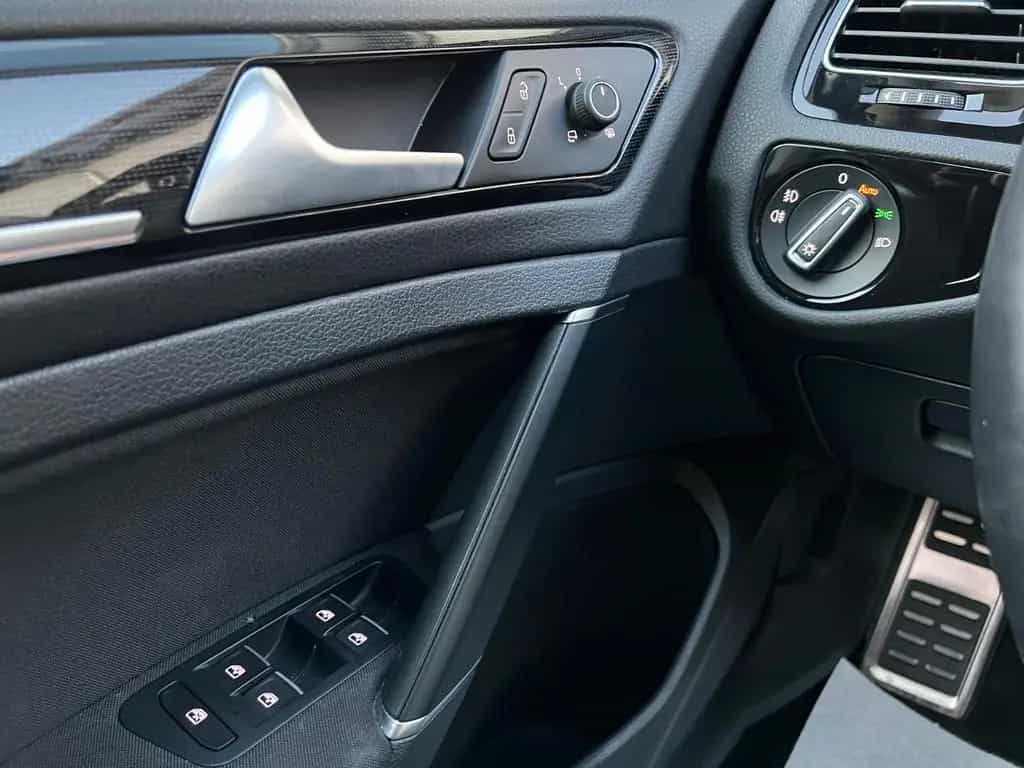 Volkswagen Golf 1.5TSI ACT DSG Highline*LED*ACC*Navi*2.Hand 10/2018-photo-19