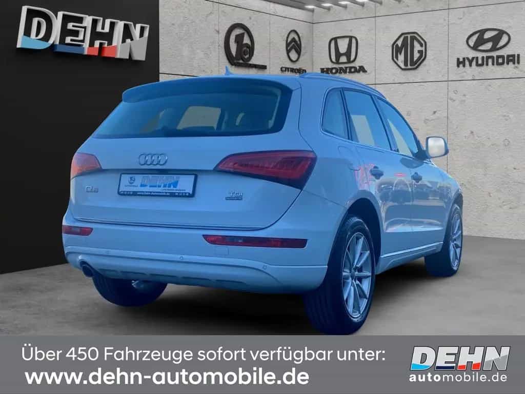 Audi Q5 2.0 TDI DSG quattro Pano MMI Magnetic Kamera 03/2018-photo-2