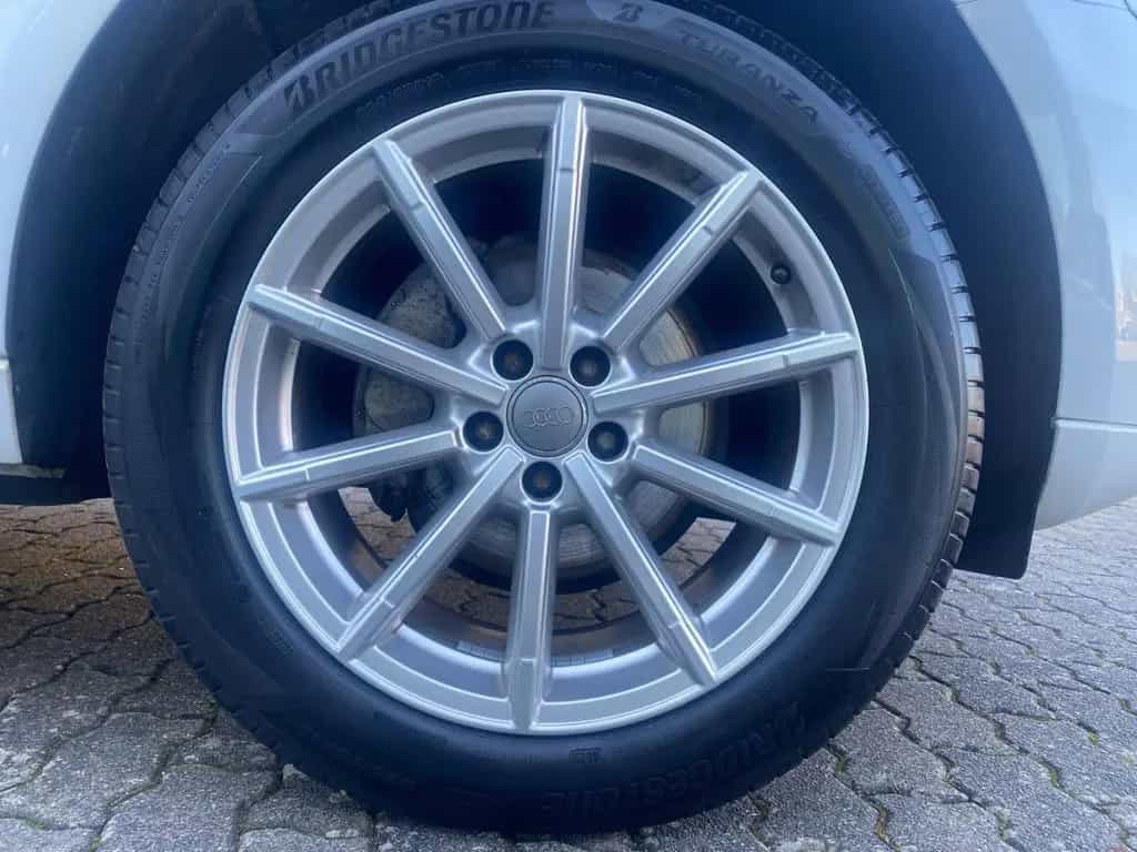Audi Q5 2.0 TDI DSG quattro Pano MMI Magnetic Kamera 03/2018-photo-5