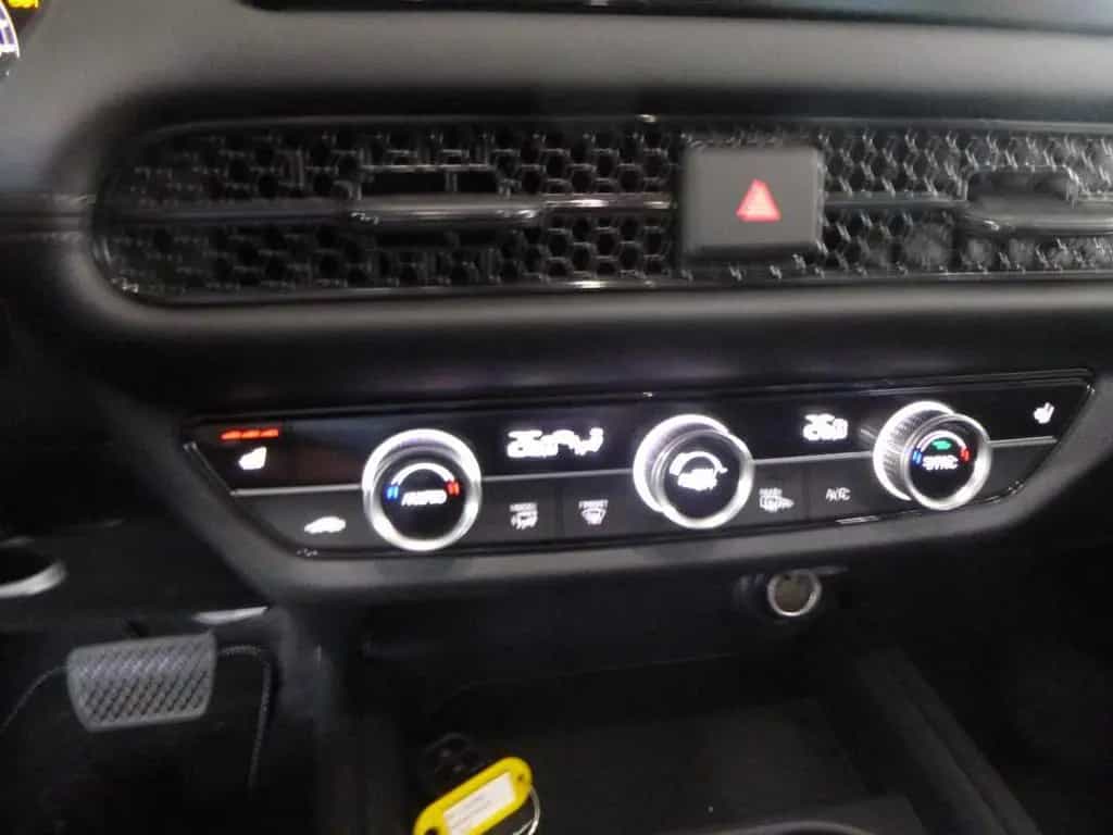 Honda ZR-V Hybrid e:HEV 2.0 i-MMD Elegance 11/2025-photo-9