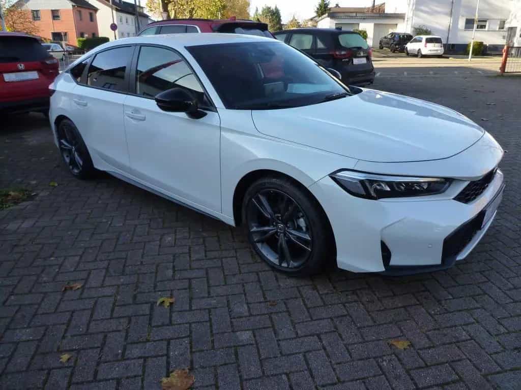 Honda Civic e:HEV 2.0 i-MMD Hybrid Sport 01/2026-photo-1