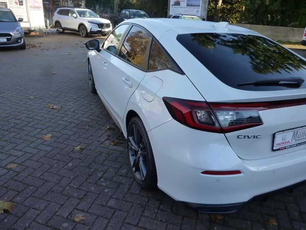 Honda Civic e:HEV 2.0 i-MMD Hybrid Sport 01/2026-photo-3