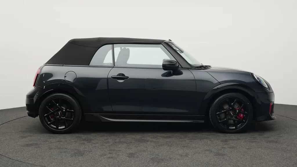 MINI John Cooper Works Cabrio 07/2025-photo-3