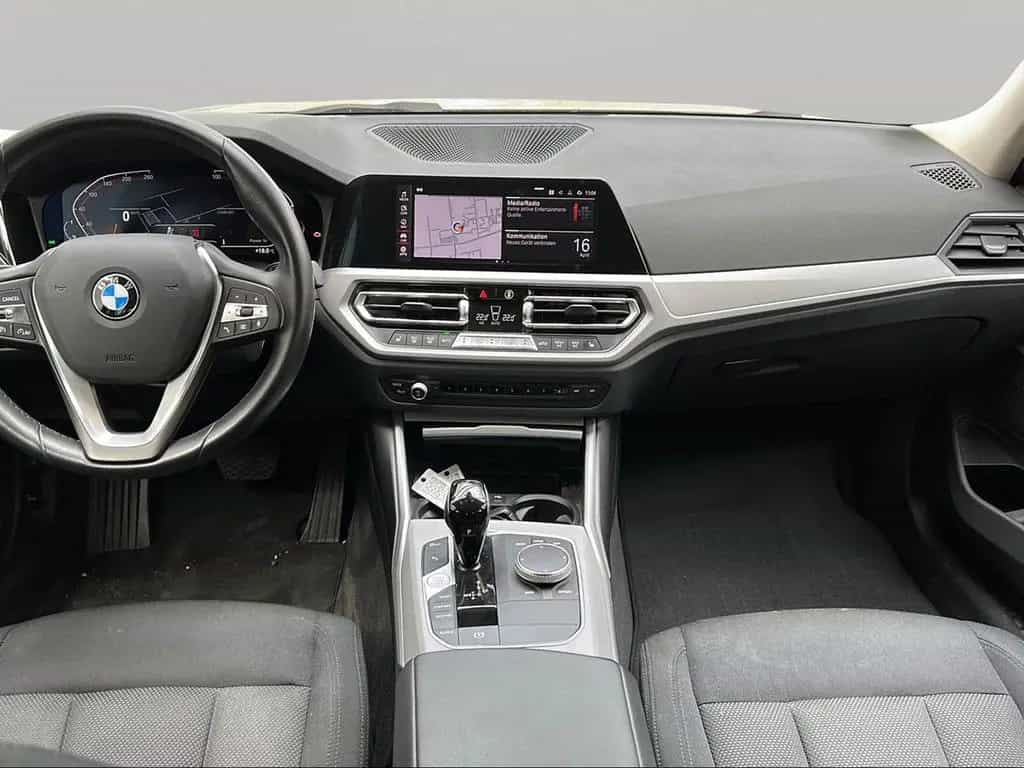BMW 320 d Limousine AHK LiveCockpitProf PDC LED 02/2022-photo-16