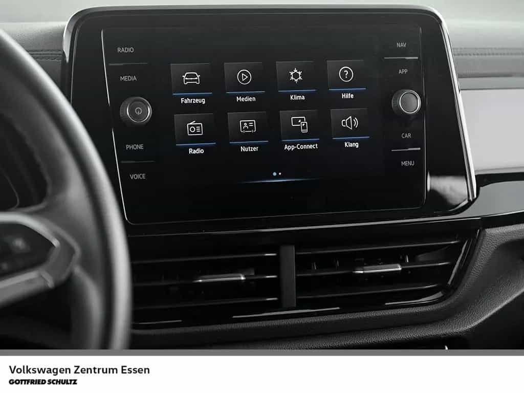 Volkswagen T-Roc R-Line TSI DSG Matrix AHK BlackStyle Navi 03/2024-photo-10