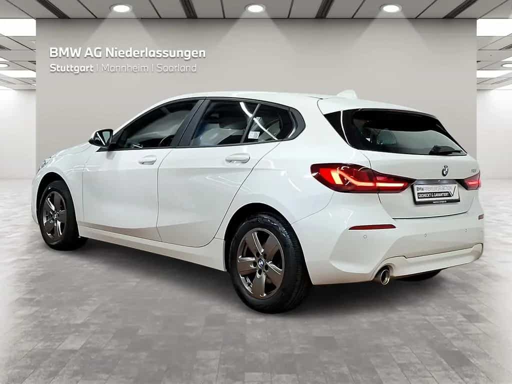 BMW 1 Series 118i LiveCockpitProf PDC Driv.Assist LED 11/2021-photo-1