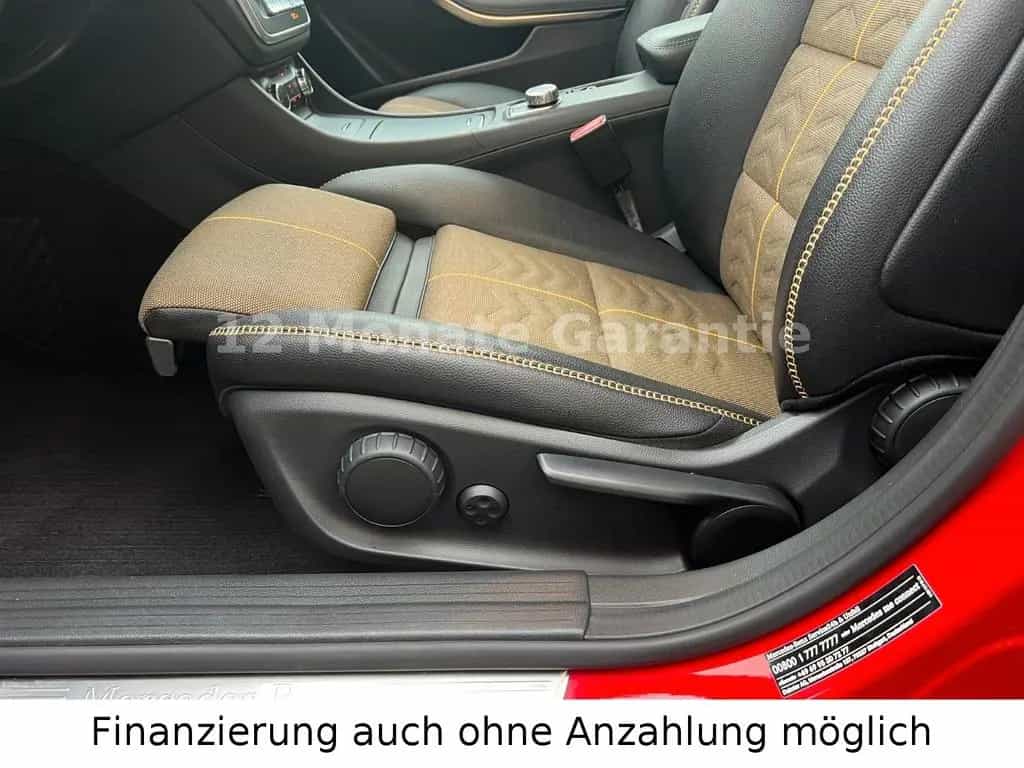 Mercedes-Benz GLA-Class GLA 200 Automatik Navi&Rückfahrkamera 04/2019-photo-13