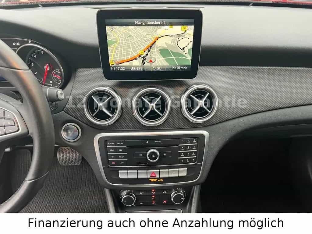 Mercedes-Benz GLA-Class GLA 200 Automatik Navi&Rückfahrkamera 04/2019-photo-20